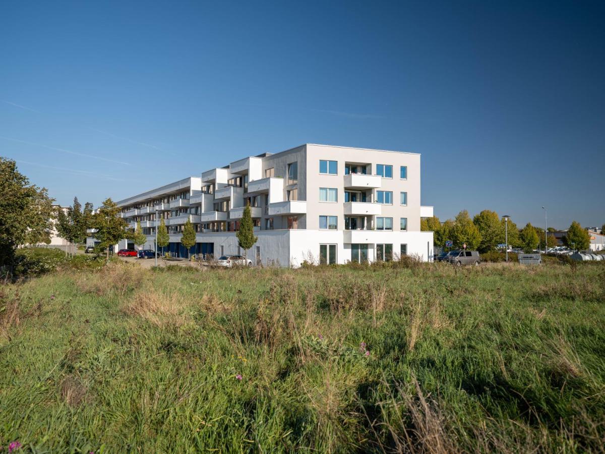 ארפורט Bohnapartments - Nordkap-Suiten - Gratis Parkplatz - Moderner Neubau - Erdgeschoss - Fussbodenheizung מראה חיצוני תמונה